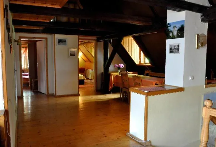 Pod Jesionami Alloggio per agriturismo *